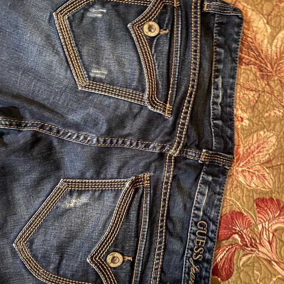 Guess jeans - Picture 2 of 4